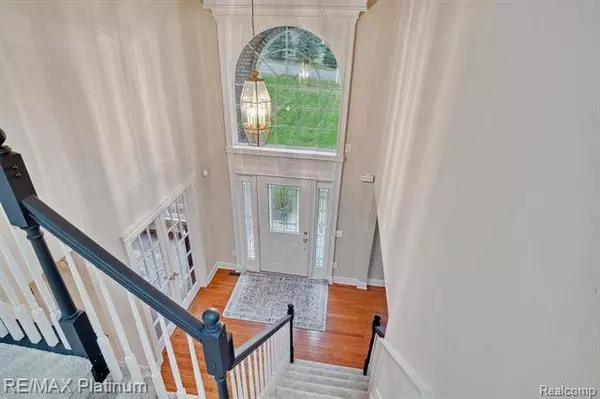 7301 COGGERS MEADOW Drive, Brighton, MI 48116