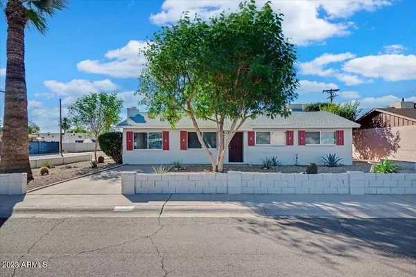 7415 E GARFIELD Street, Scottsdale, AZ 85257