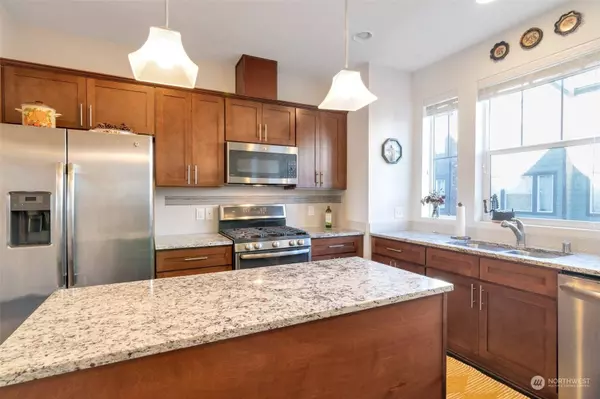 2017 113th PL SE, Everett, WA 98208