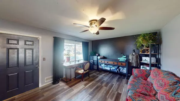 10671 Verdin ST NW, Coon Rapids, MN 55433