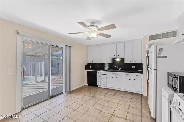 7415 E GARFIELD Street, Scottsdale, AZ 85257