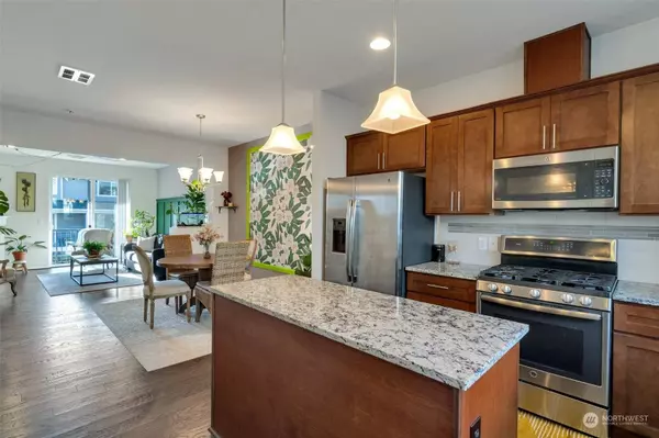 2017 113th PL SE, Everett, WA 98208