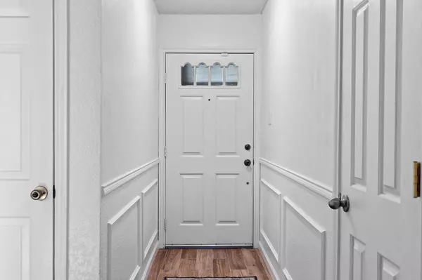 721 Daniels Drive, Crowley, TX 76036