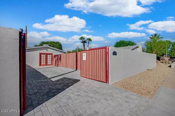 7415 E GARFIELD Street, Scottsdale, AZ 85257