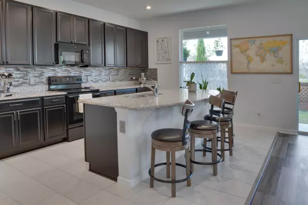 3 Bedrooms 2 Bathrooms and 2 Car garage Home for Sale in Davenport, Fl