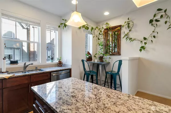 2017 113th PL SE, Everett, WA 98208