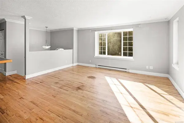 2139 Maple Ave N, Sooke, BC V9Z 0M8