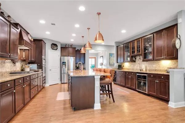 37 Rosewood LN, Bluffton, SC 29910