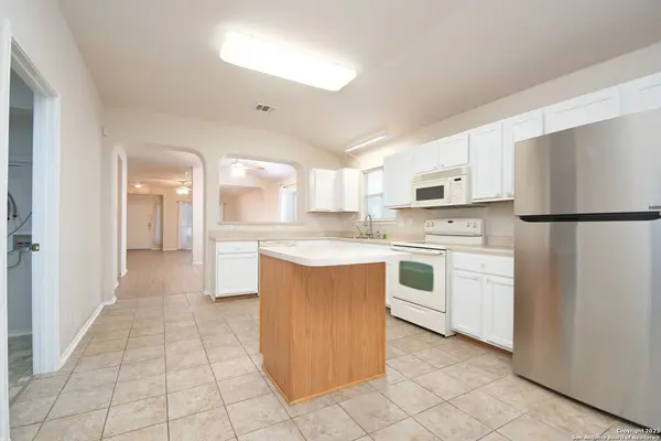 9929 SPRING BEAUTY, San Antonio, TX 78254-5903