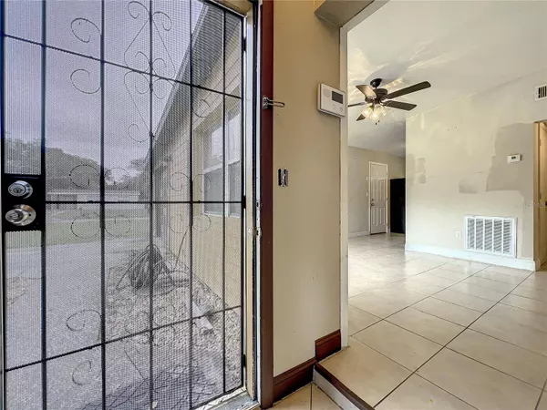 4352 AETNA DR, Orlando, FL 32808