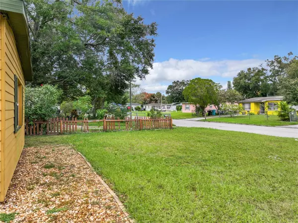 4352 AETNA DR, Orlando, FL 32808