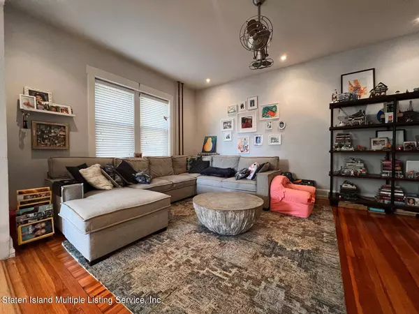 148 Major Avenue, Staten Island, NY 10305