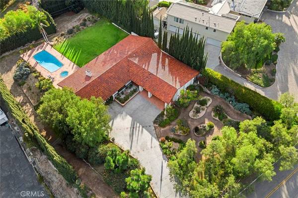 2050 Skyline DR, Fullerton, CA 92831