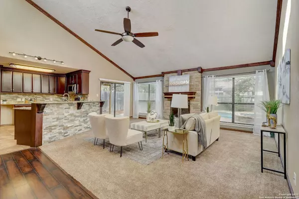 2011 Encino White St, San Antonio, TX 78259