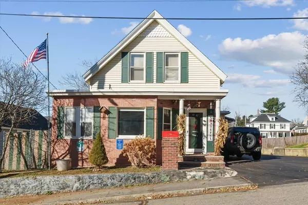 44 Fred St, Lowell, MA 01850