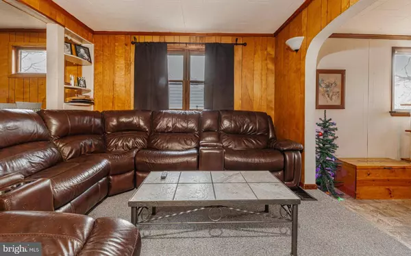 50 MARYLAND AVE, Pennsville, NJ 08070