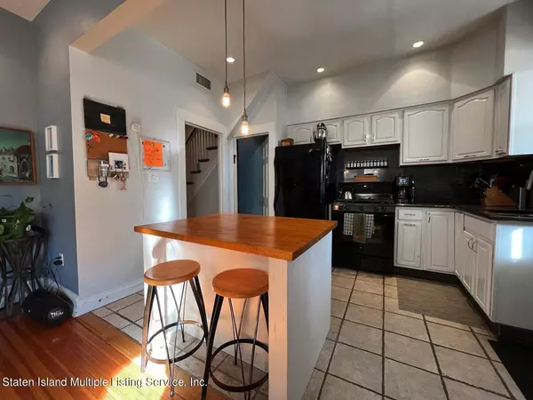 148 Major Avenue, Staten Island, NY 10305