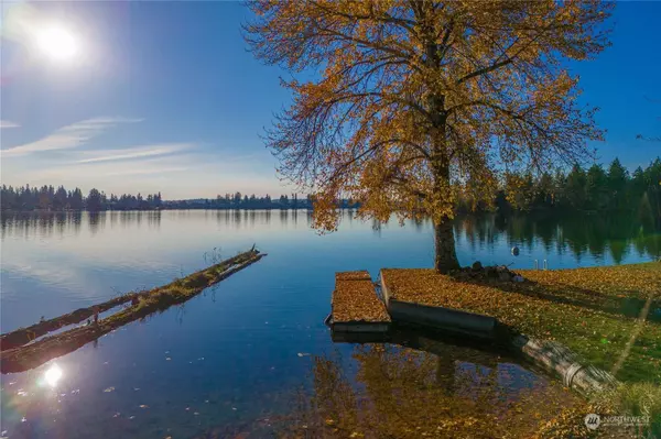 1804 210th AVE E, Lake Tapps, WA 98391