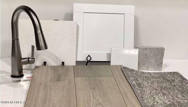 5758 TOMAHAWK LAKE DR, Jackson, FL 32254