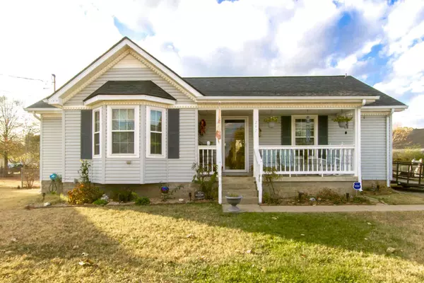 247 Fergus Rd, La Vergne, TN 37086