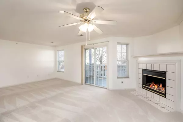 141 Stable Gate Lane #651, Florence, KY 41042