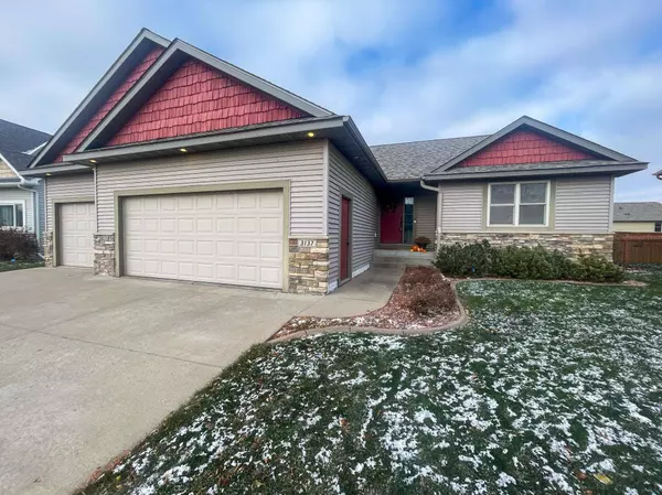 3137 Derby ST, River Falls, WI 54022