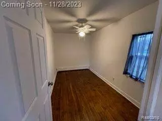 18650 EASTLAND Street, Roseville, MI 48066