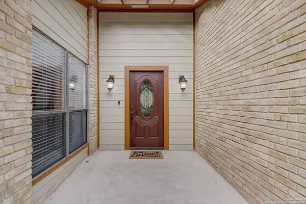 2011 Encino White St, San Antonio, TX 78259