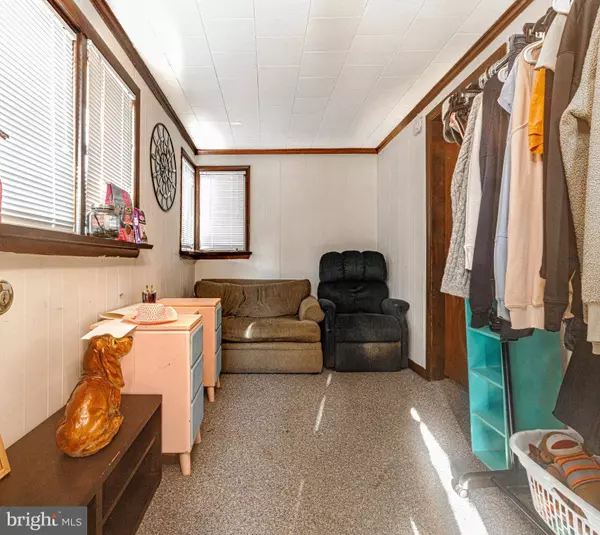 50 MARYLAND AVE, Pennsville, NJ 08070