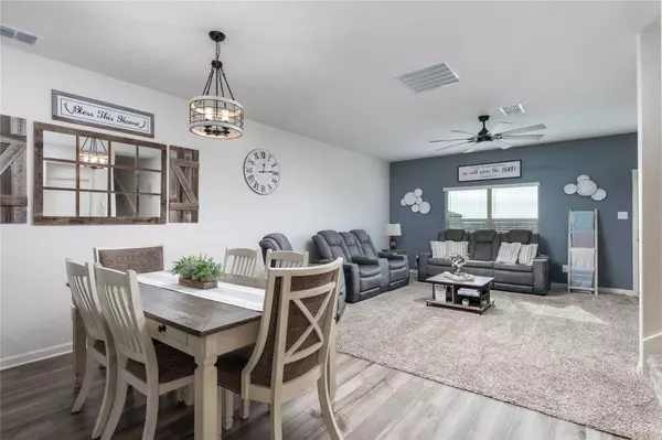 123 Caboose Court, Newark, TX 76071