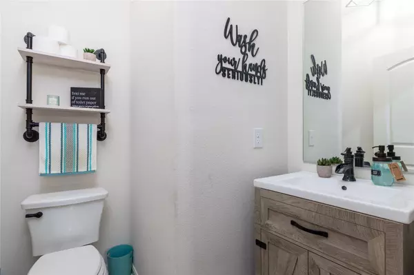 123 Caboose Court, Newark, TX 76071