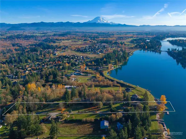 1804 210th AVE E, Lake Tapps, WA 98391