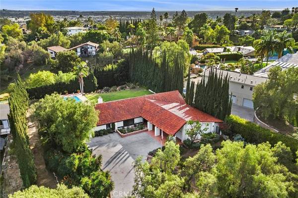 2050 Skyline DR, Fullerton, CA 92831