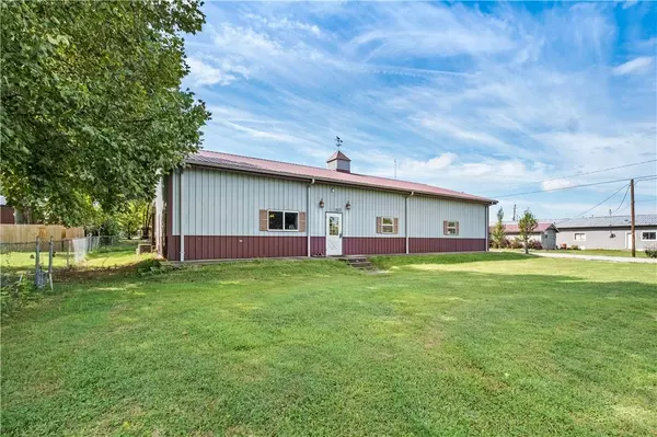 190 Smith Street, Pea Ridge, AR 72751