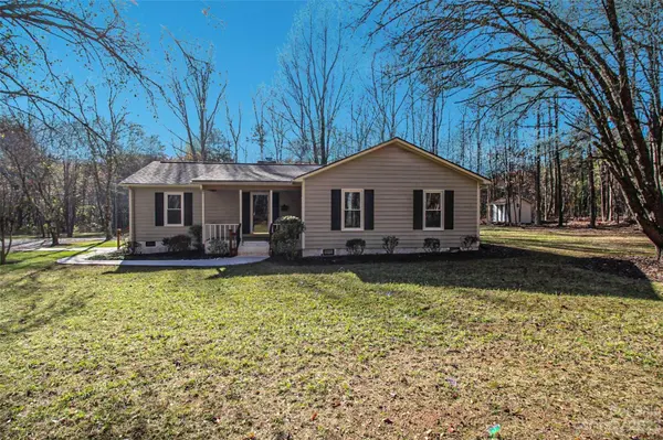 218 Weddington RD, Matthews, NC 28104