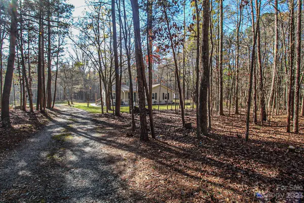 218 Weddington RD, Matthews, NC 28104