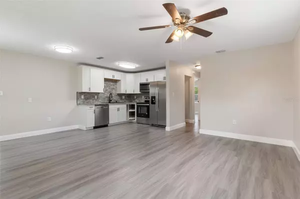 2411 6TH ST NE, Winter Haven, FL 33881