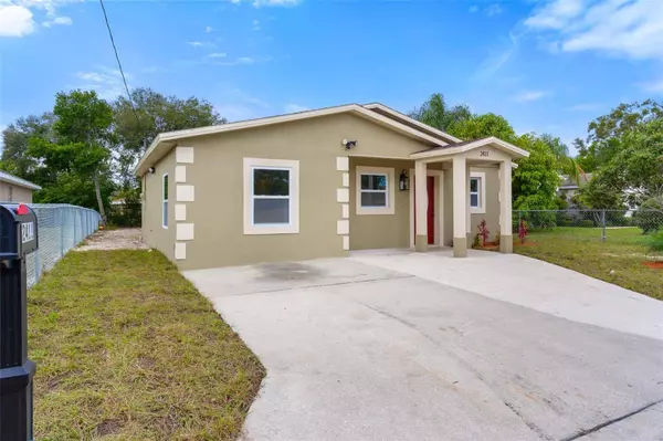 2411 6TH ST NE, Winter Haven, FL 33881