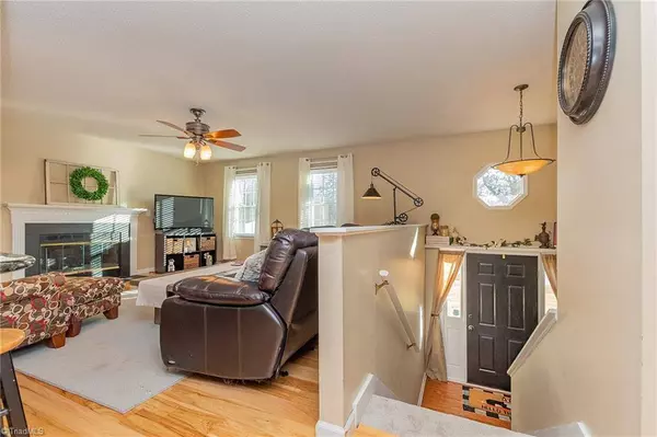 398 Arnold RD, Lexington, NC 27295