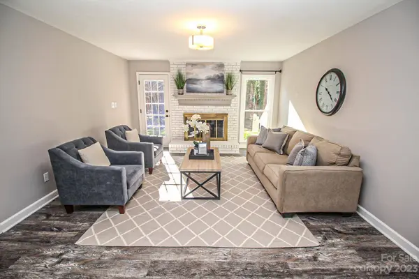 218 Weddington RD, Matthews, NC 28104