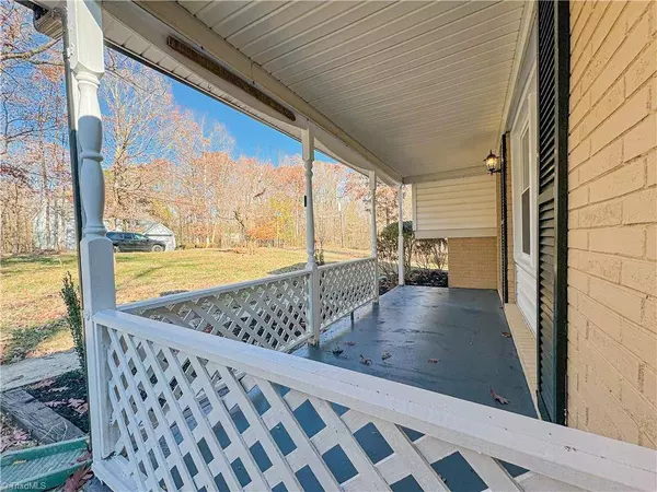 1908 Belden DR, Greensboro, NC 27405