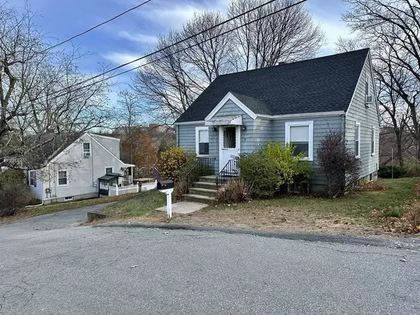 5 Cedarview St, Salem, MA 01970