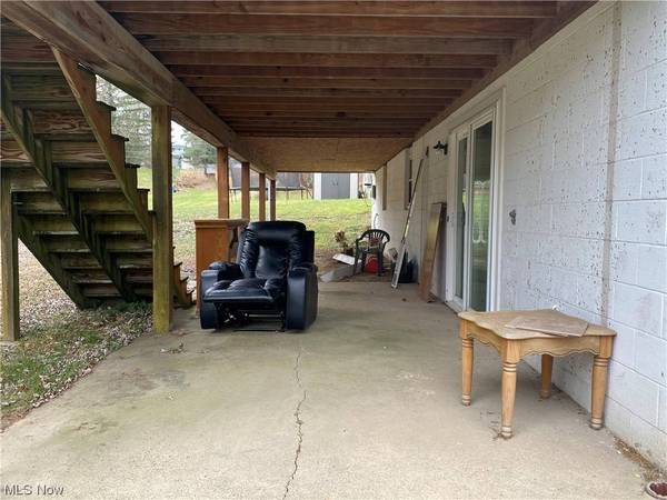 119 Coroline DR, St. Clairsville, OH 43950