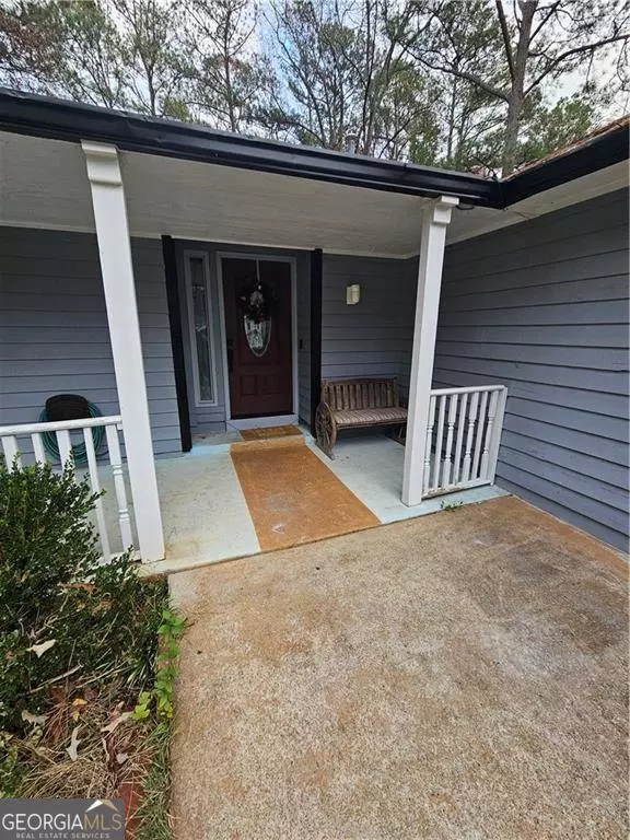 654 Oxford Hall DR, Lawrenceville, GA 30044