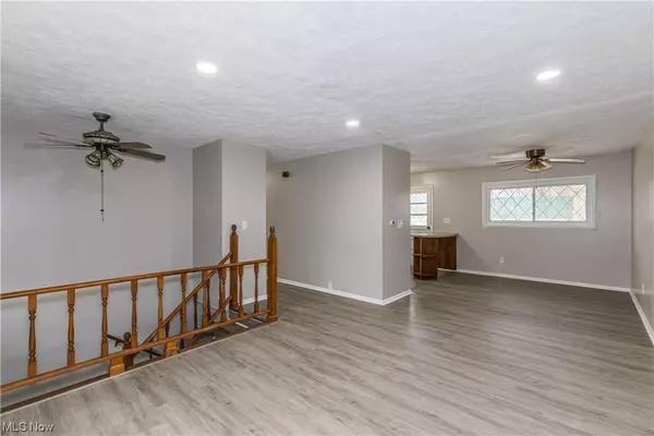 2318 Rhode Island AVE SE, Massillon, OH 44646