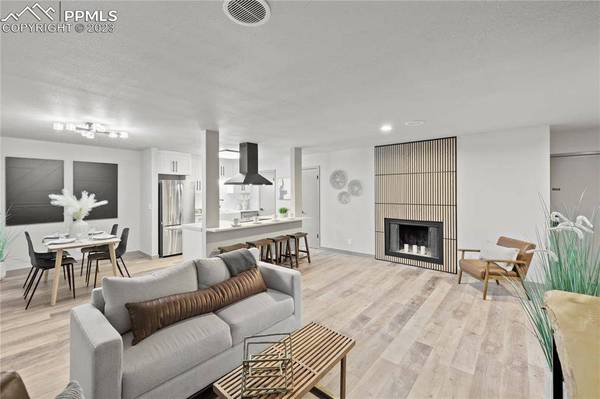 6590 Delmonico DR #204, Colorado Springs, CO 80919