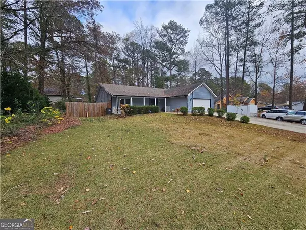 654 Oxford Hall DR, Lawrenceville, GA 30044