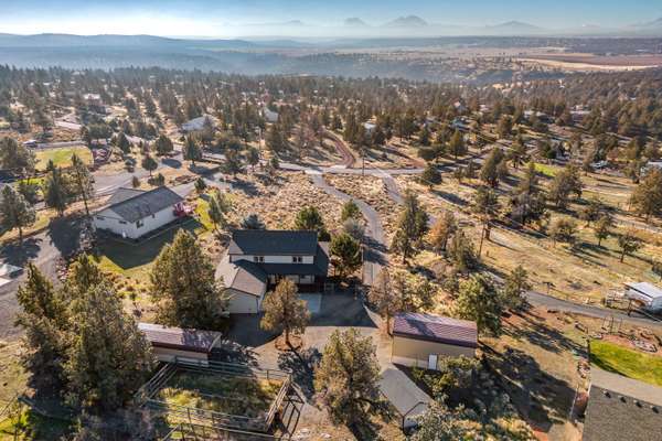 8578 SW Shad Rd, Terrebonne, OR 97760