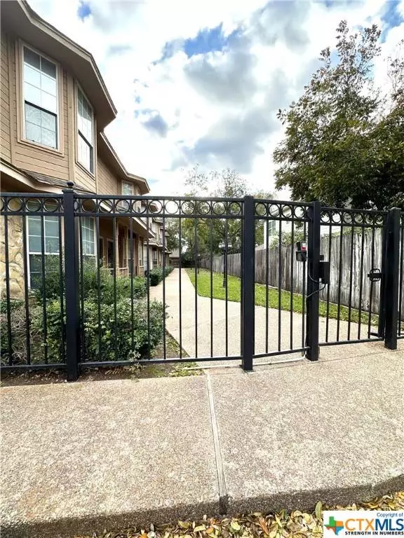 2009 S 10th ST #2, Other, TX 76706