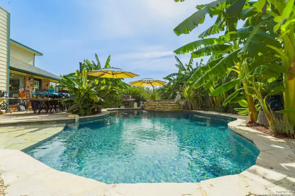 11211 FOREST NIGHT, Live Oak, TX 78233-4800